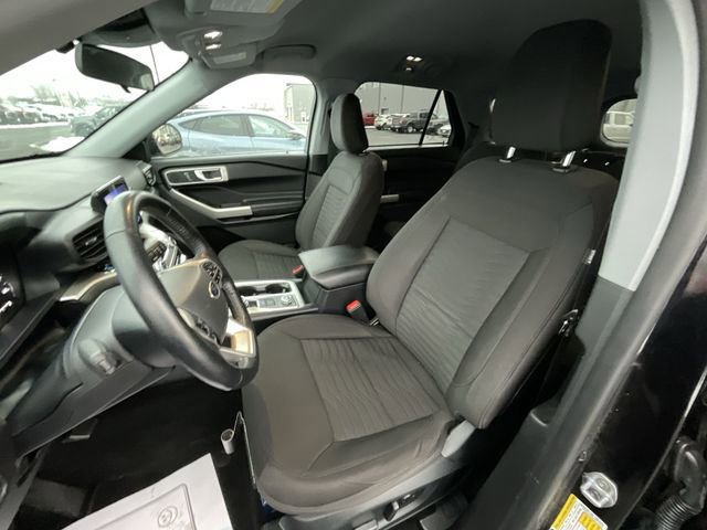 Certified 2021 Ford Explorer XLT image 12