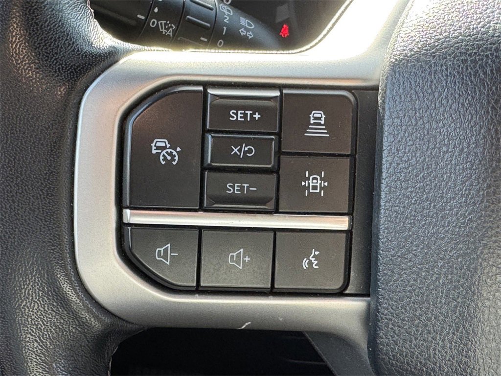 Certified 2024 Ford Expedition Limited image 18