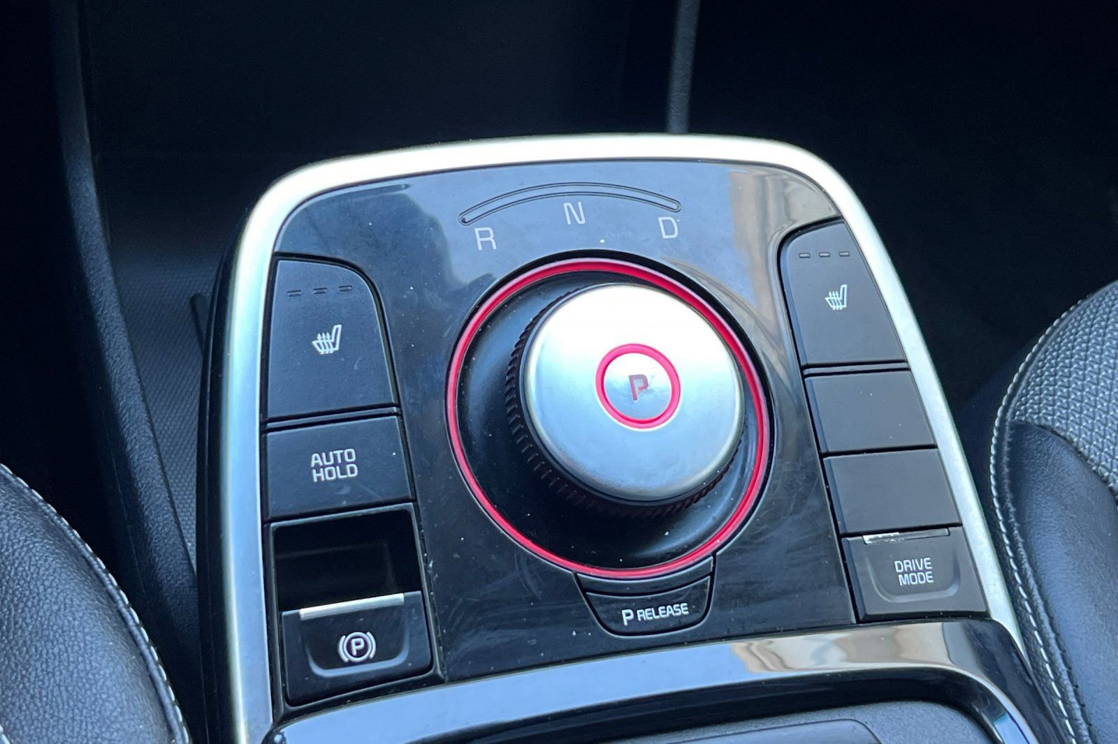 Used 2021 Kia Niro EX image 22