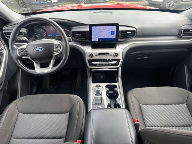 Certified 2023 Ford Explorer XLT image 13
