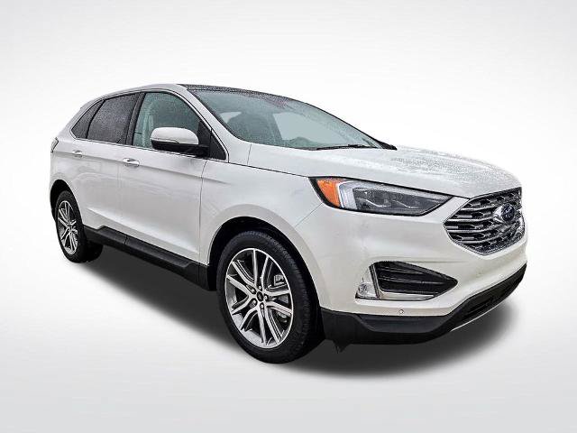 Certified 2024 Ford Edge Titanium w/ Equipment Group 301A AWD/4WD image 8