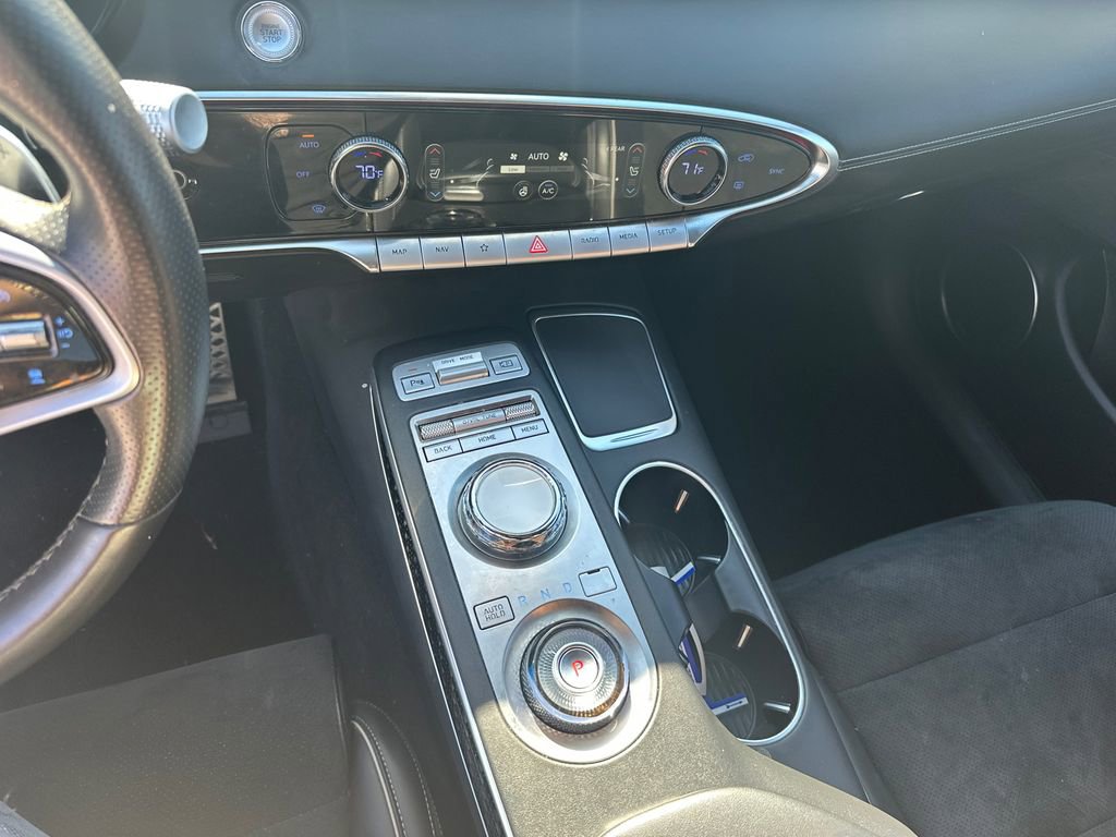 Used 2022 Genesis GV70 3.5T Sport w/ Sport Prestige Package image 27