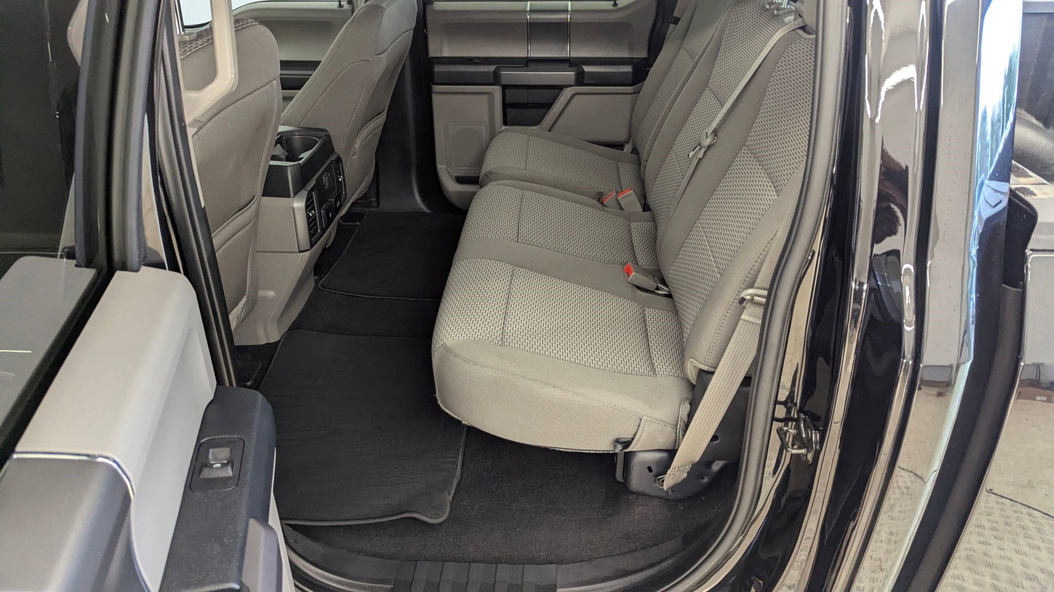 Certified 2019 Ford F150 XLT w/ Equipment Group 302A Luxury image 14