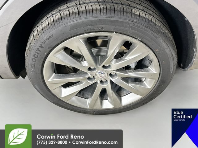 Used 2022 Buick Envision Avenir w/ Safety Package FWD image 36
