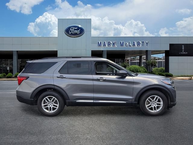 Certified 2025 Ford Explorer Active AWD/4WD image 6