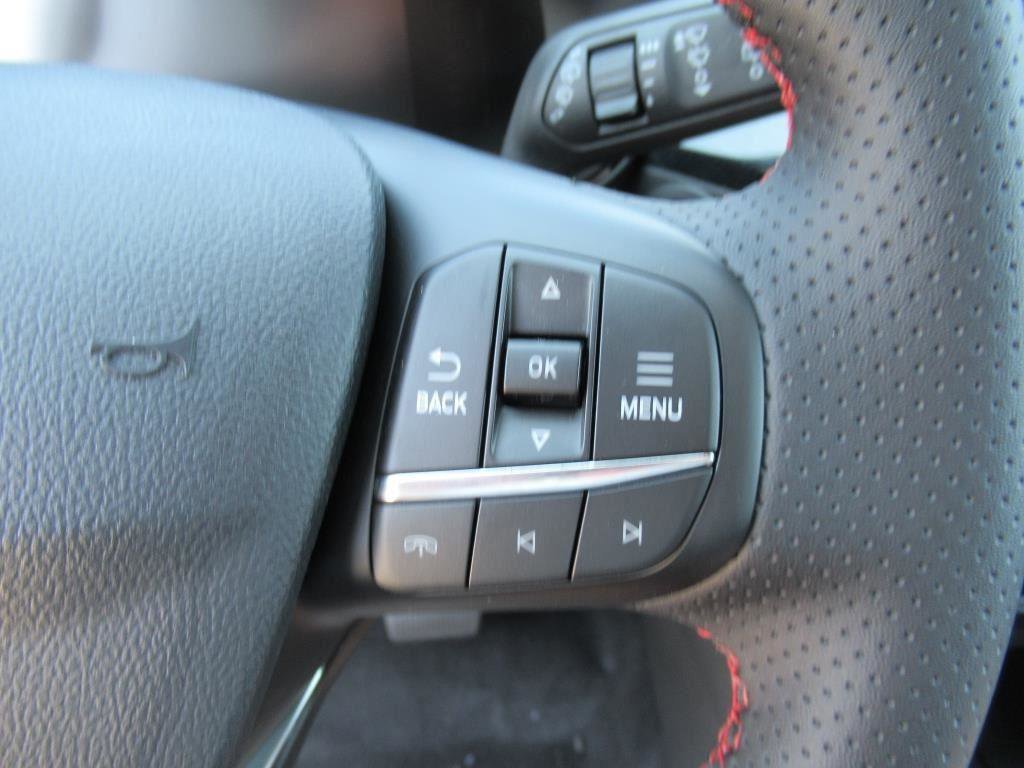 Certified 2025 Ford Escape ST-Line image 23