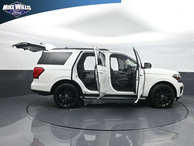 Certified 2022 Ford Expedition XLT RWD image 27