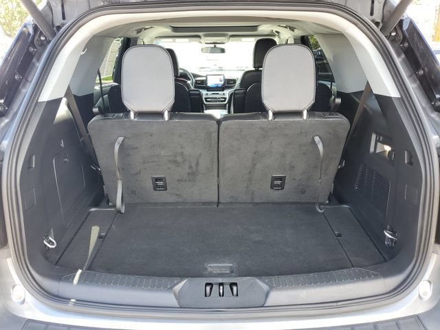 Certified 2023 Ford Explorer XLT w/ Equipment Group 202A AWD/4WD image 29