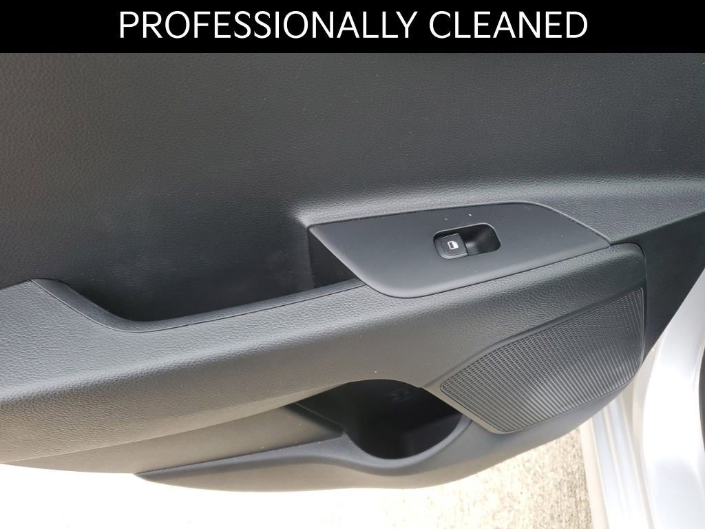 Used 2023 Kia Rio S image 12