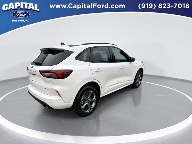 Certified 2024 Ford Escape ST-Line w/ Tech Pack #1 image 6