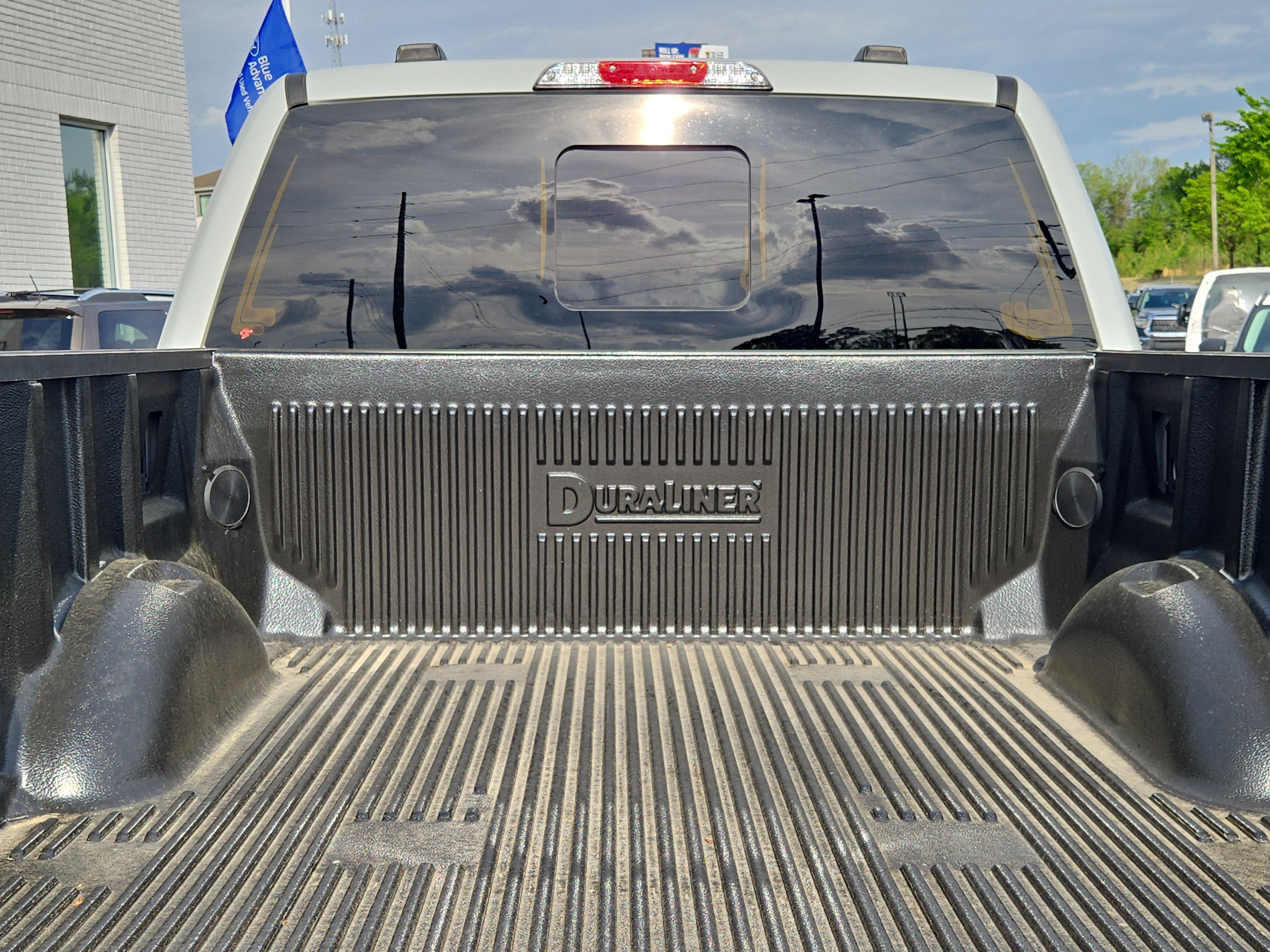 Certified 2023 Ford F150 Platinum w/ Equipment Group 701A High image 13