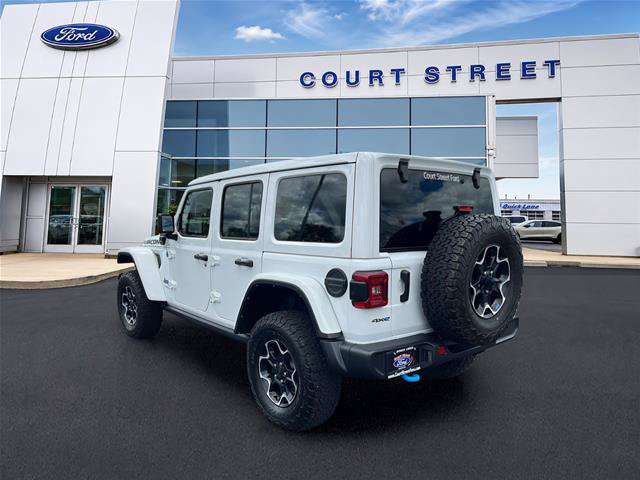 Used 2022 Jeep Wrangler Unlimited Rubicon 4xe w/ Cold Weather Group AWD/4WD image 7