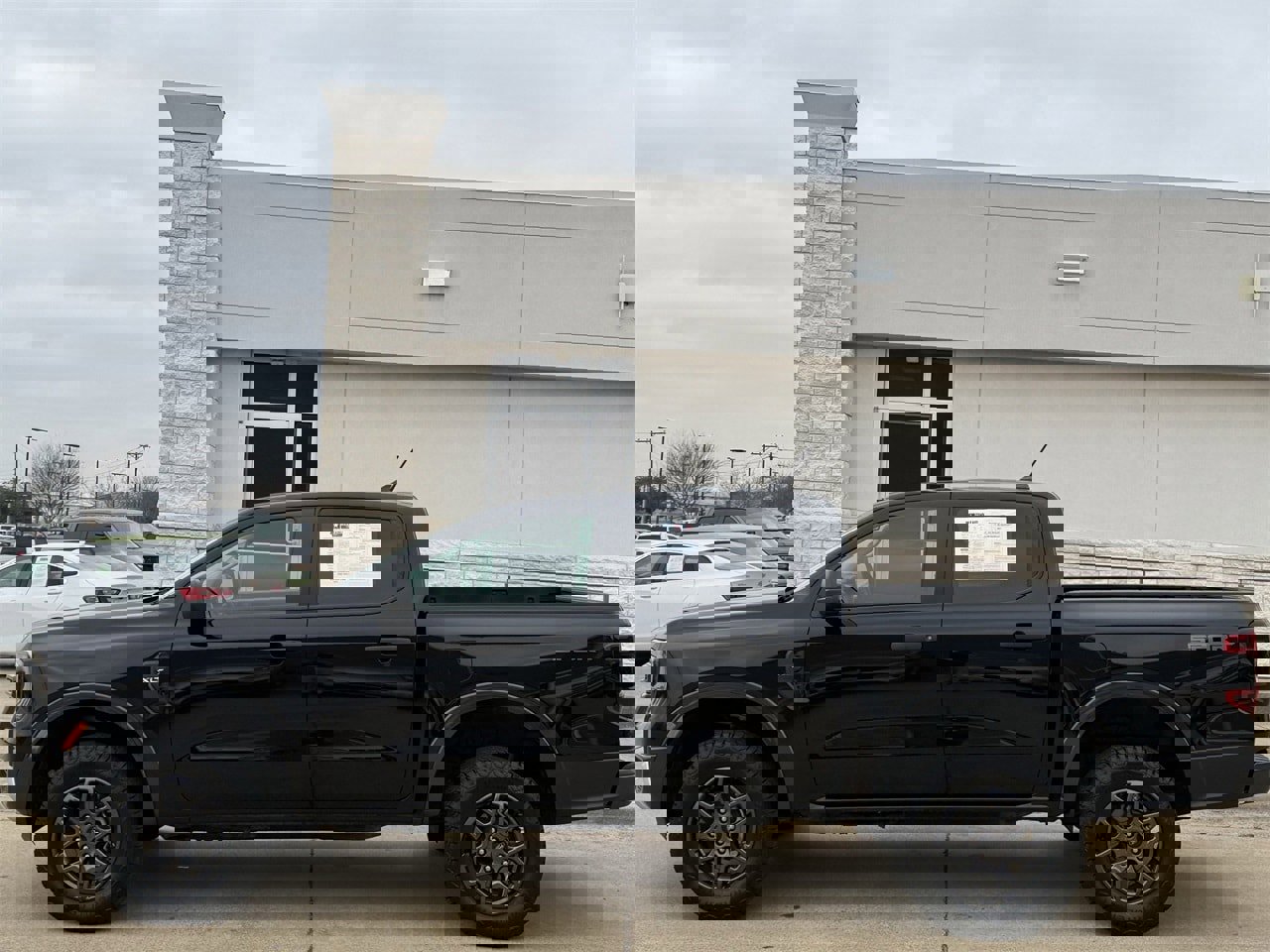 Certified 2024 Ford Ranger XLT image 3