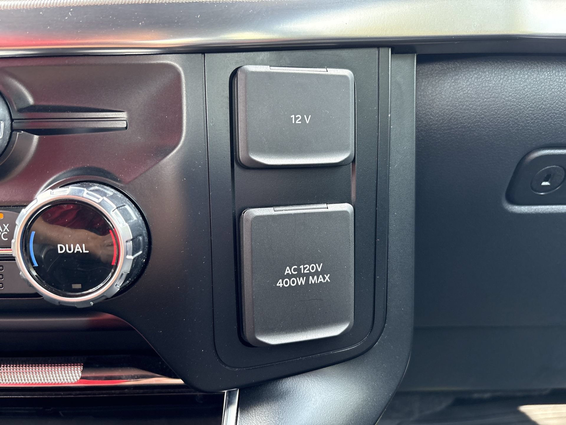 Certified 2023 Ford F150 Raptor AWD/4WD image 9