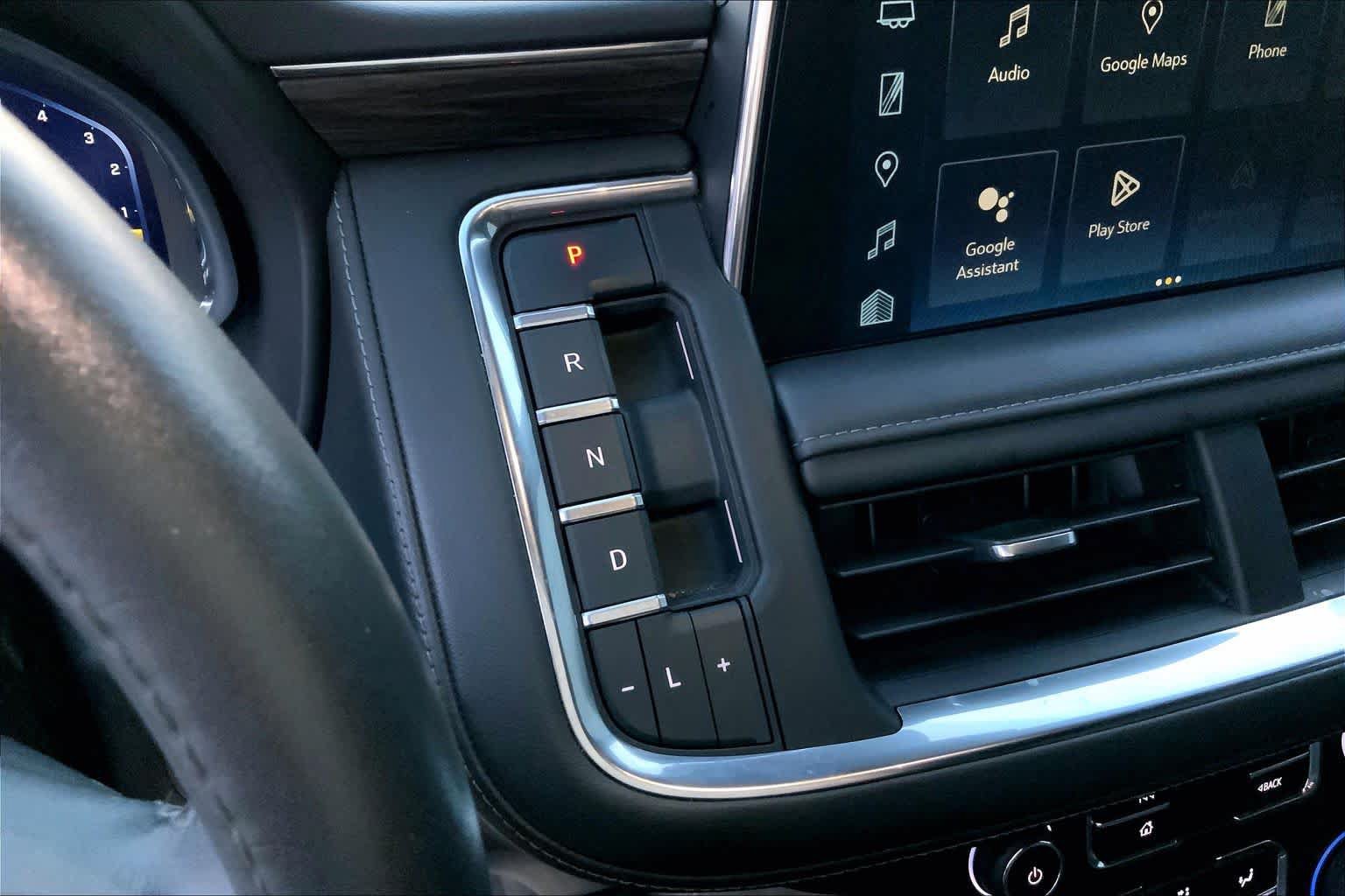 Used 2023 Chevrolet Tahoe LT RWD image 16
