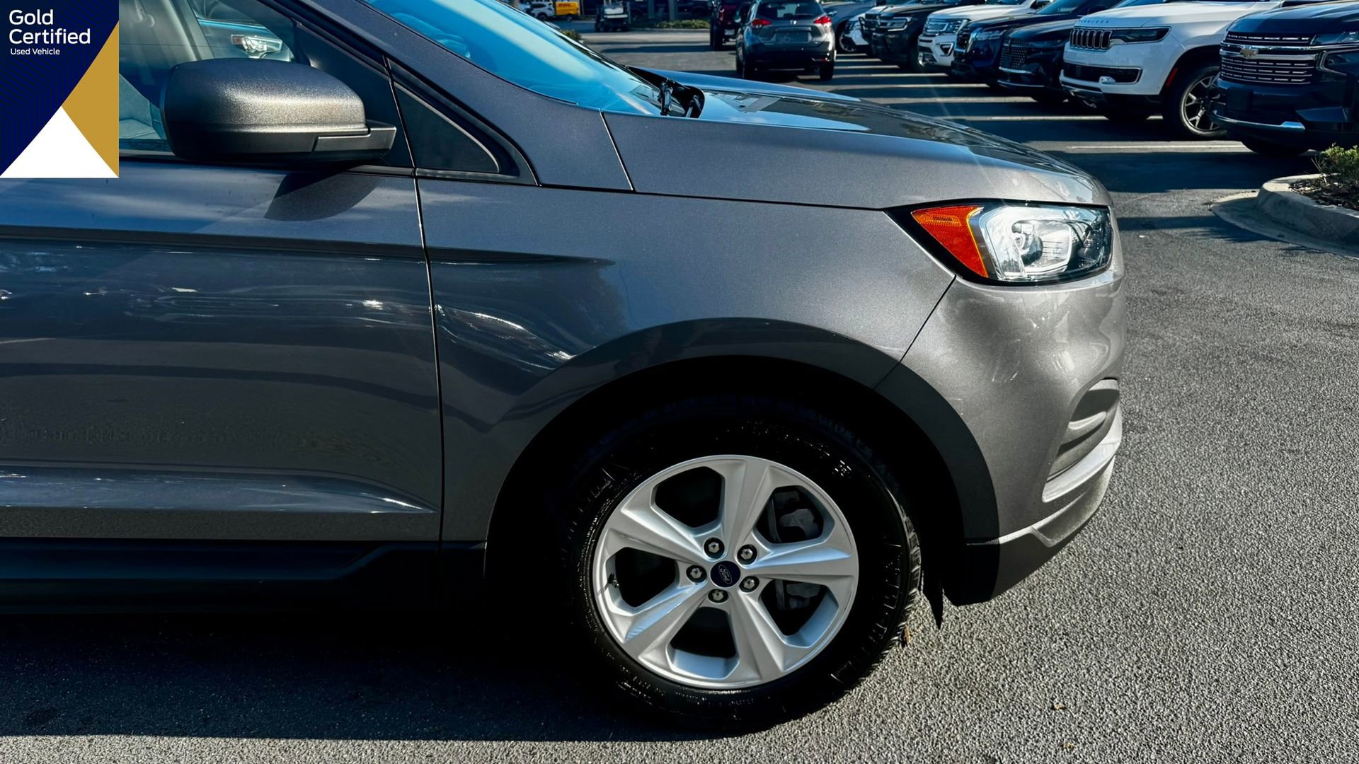 Certified 2022 Ford Edge SE image 4