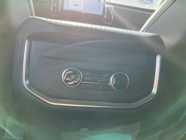 Certified 2025 Ford Expedition Max Platinum w/ Driver's Package image 11