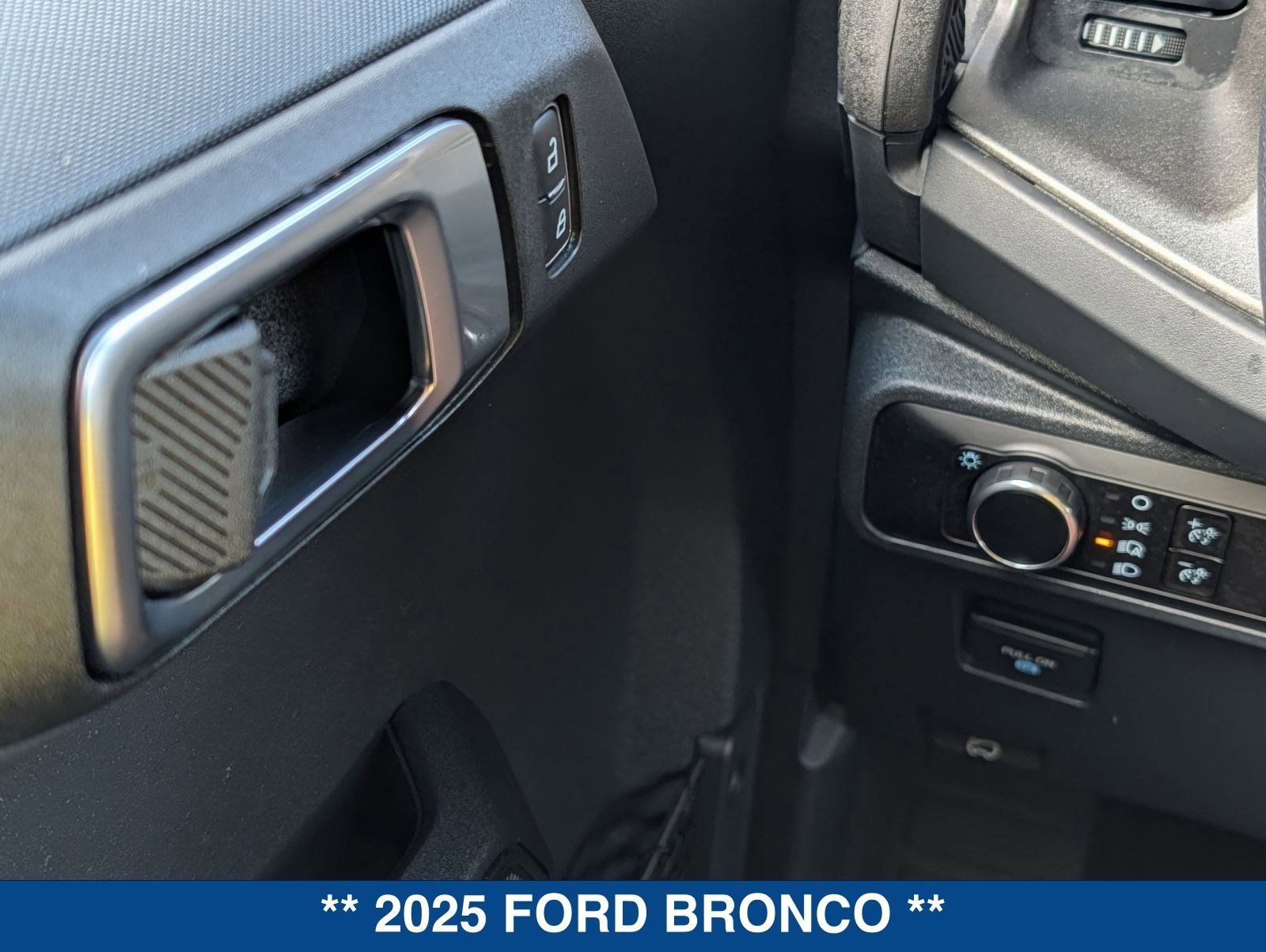 Certified 2025 Ford Bronco Big Bend image 22