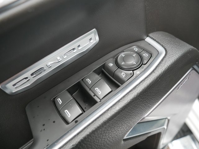 Used 2023 GMC Sierra 1500 Denali w/ Technology Package AWD/4WD image 15