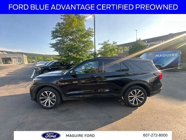 Certified 2025 Ford Explorer ST-Line AWD/4WD image 9