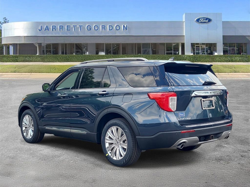 Certified 2022 Ford Explorer Limited w/ Equipment Group 301A image 2