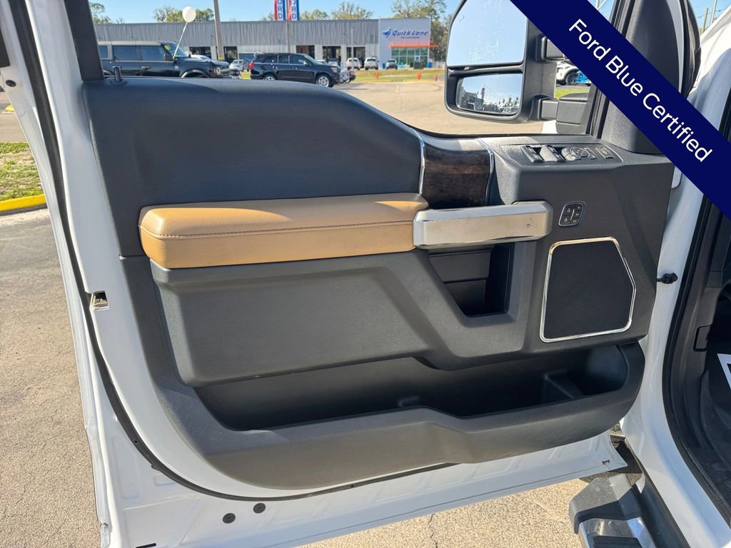 Certified 2022 Ford F350 Lariat w/ Chrome Package AWD/4WD image 31