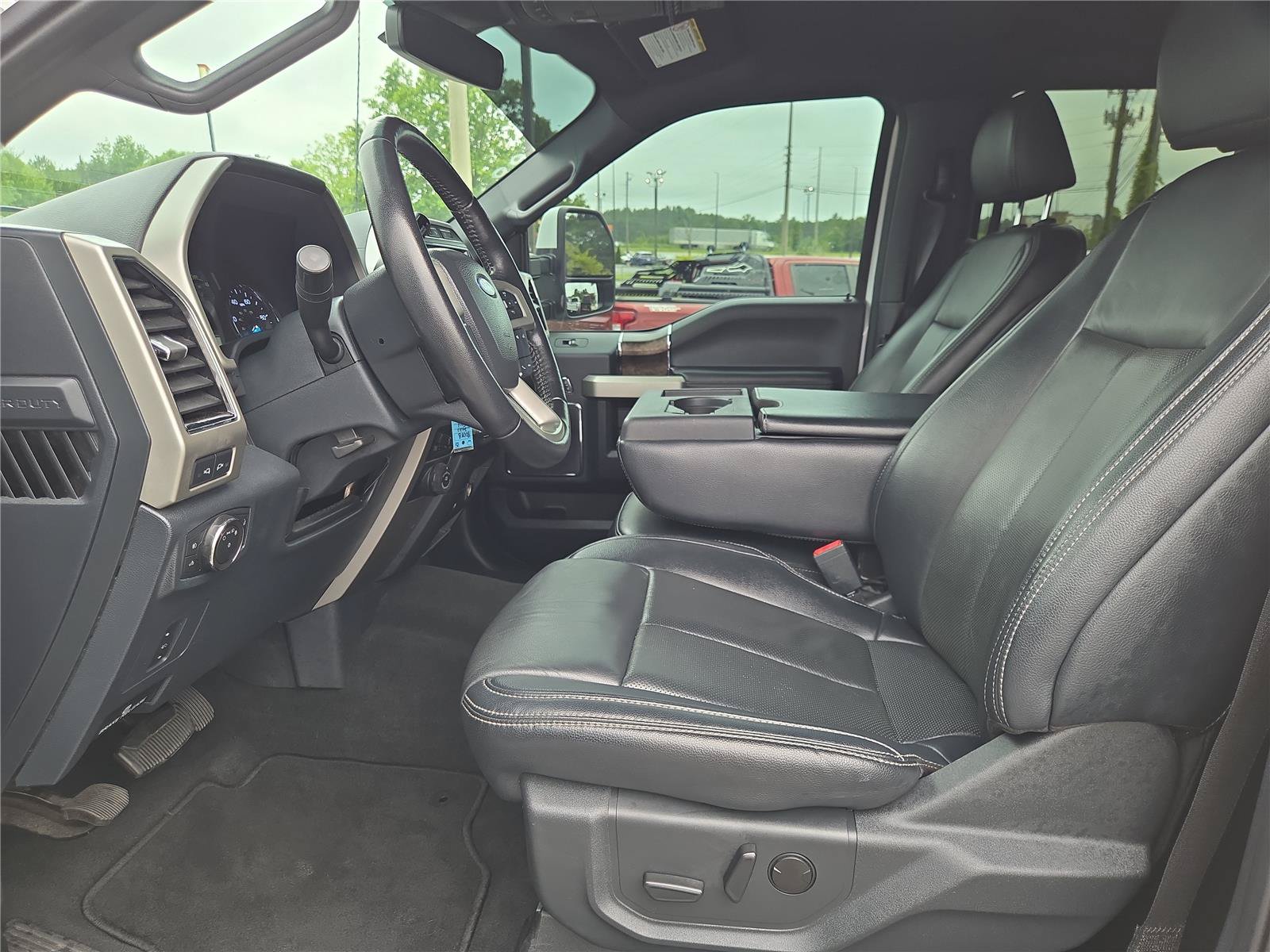 Certified 2022 Ford F350 Lariat w/ Lariat Value Package AWD/4WD image 23