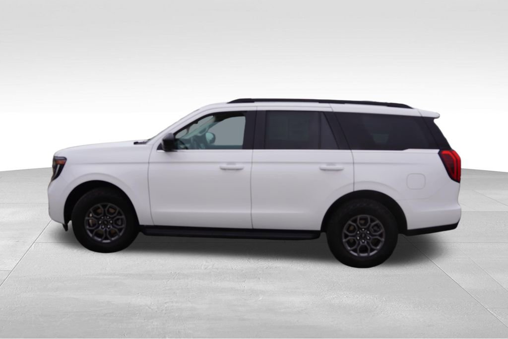 Certified 2025 Ford Expedition Active AWD/4WD image 9