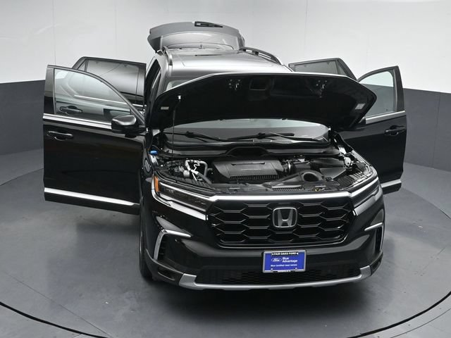 Used 2025 Honda Pilot Touring image 54