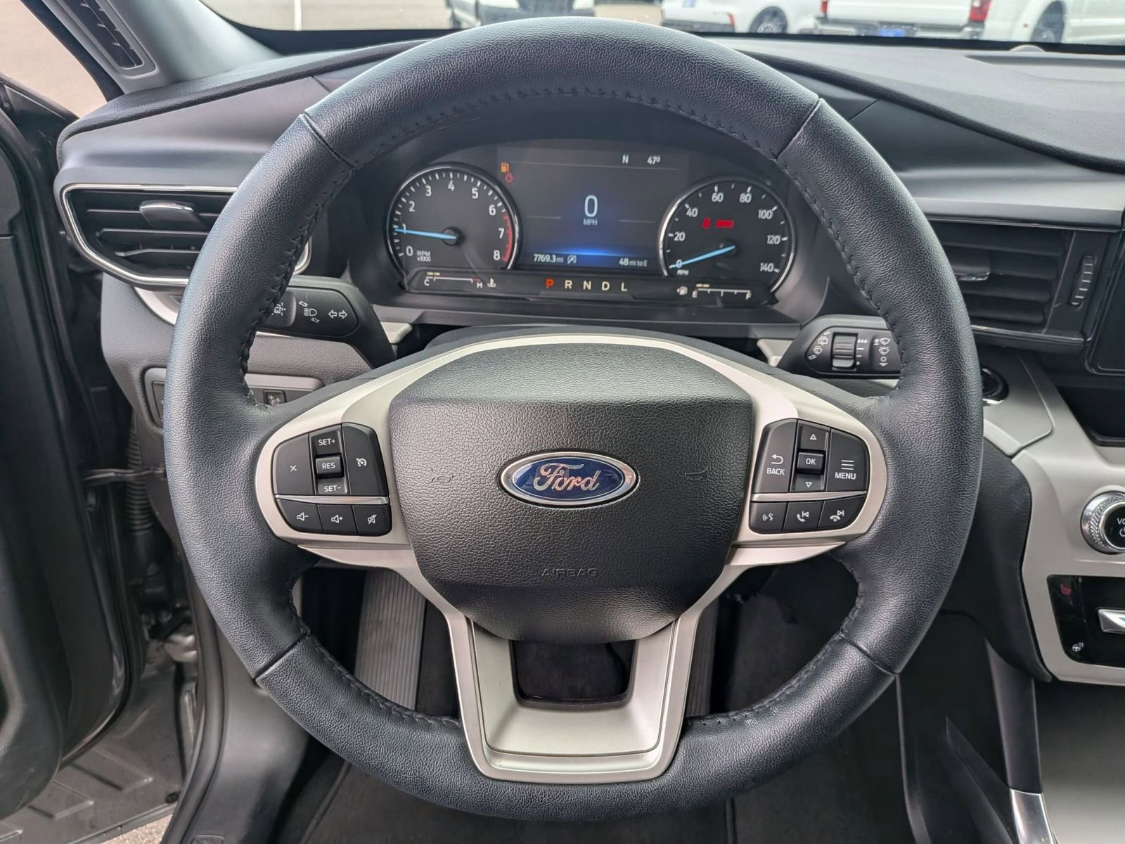 Certified 2024 Ford Explorer XLT w/ Equipment Group 202A AWD/4WD image 18