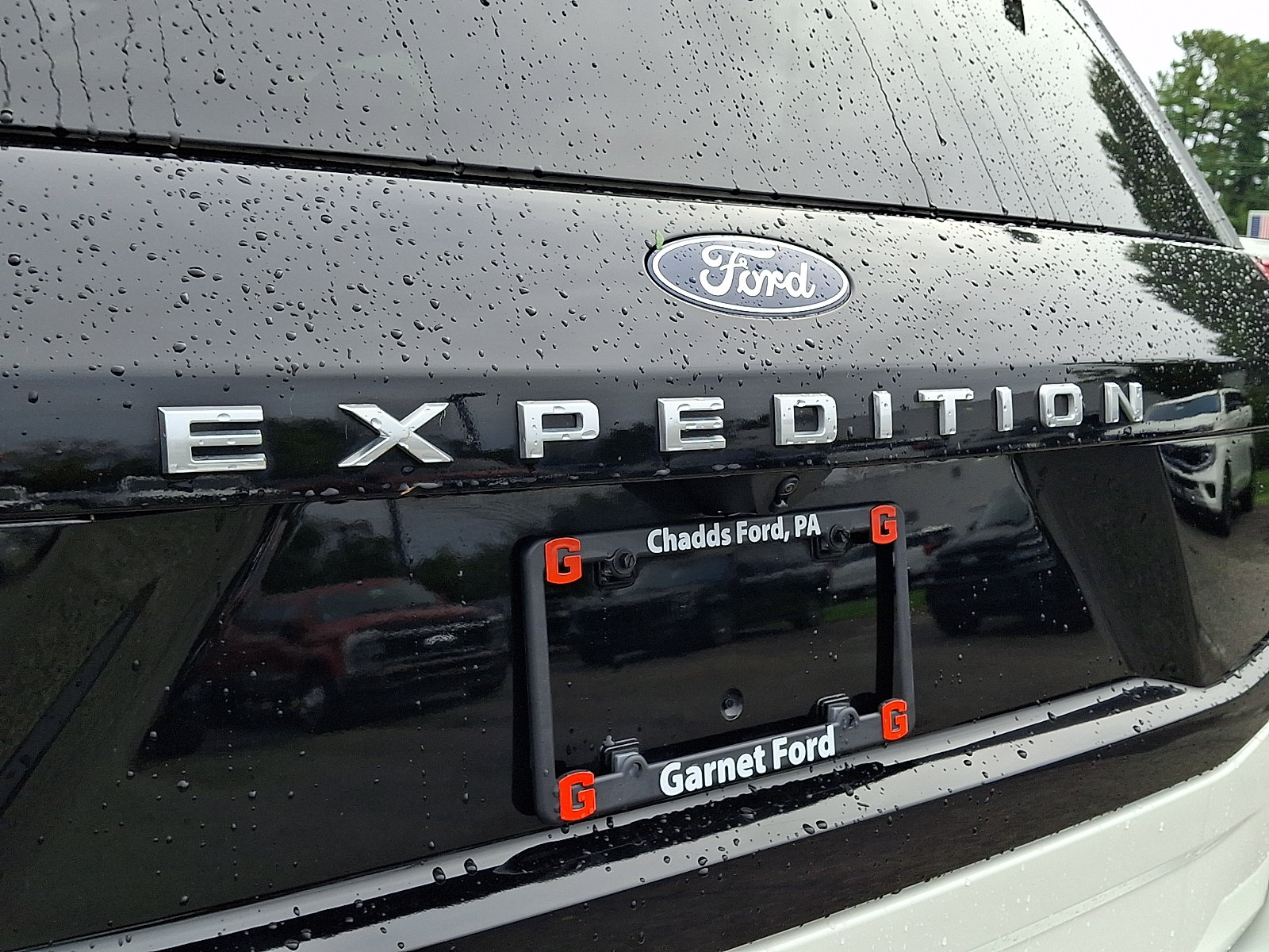 Certified 2025 Ford Expedition Active AWD/4WD image 34