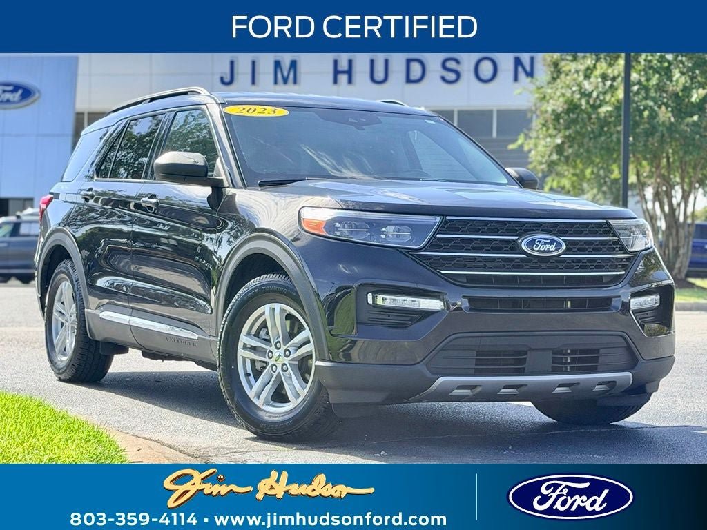 Certified 2023 Ford Explorer XLT w/ Equipment Group 202A