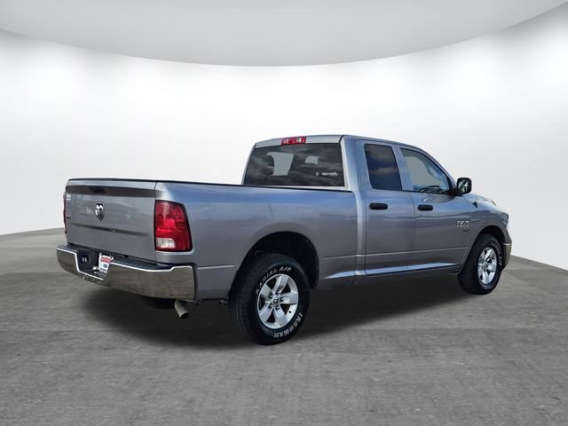 Used 2024 RAM 1500 Classic SLT image 3