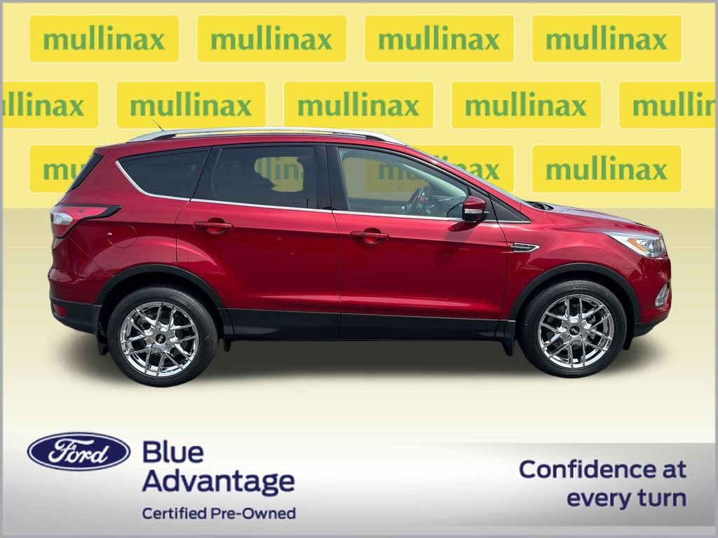 Certified 2017 Ford Escape Titanium AWD/4WD image 2