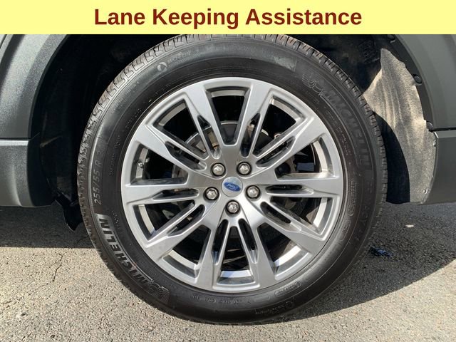 Certified 2025 Ford Explorer Platinum image 9