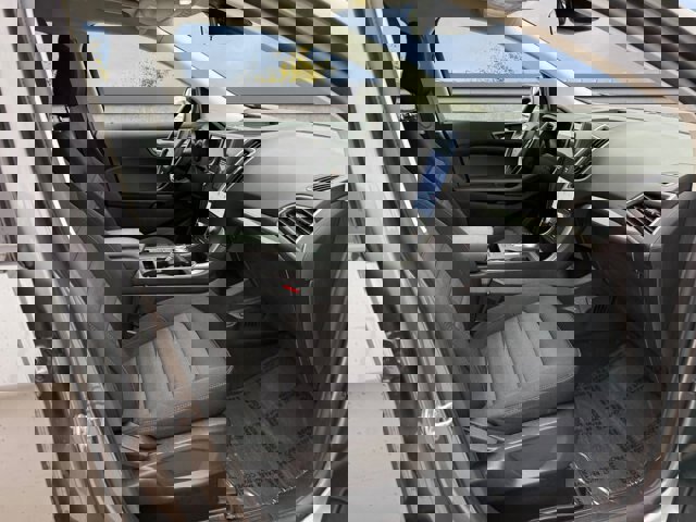 Certified 2022 Ford Edge SE w/ Black Appearance Package image 4