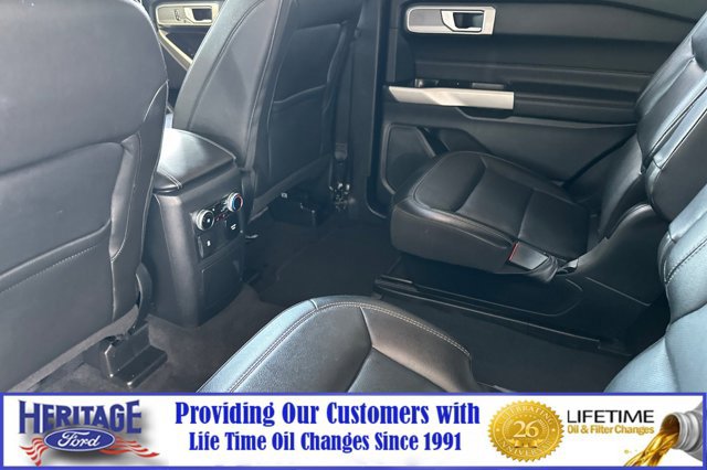 Certified 2022 Ford Explorer Limited w/ Equipment Group 301A image 12