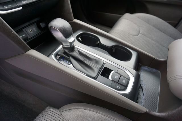 Used 2019 Hyundai Santa Fe SE FWD image 17