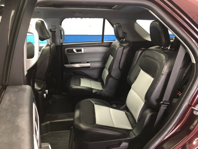 Certified 2022 Ford Explorer XLT w/ Equipment Group 202A image 28