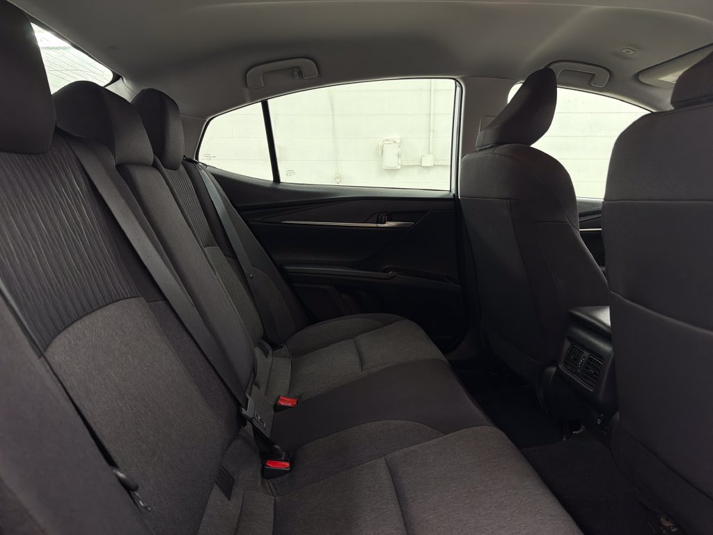 Used 2025 Toyota Camry LE FWD image 29