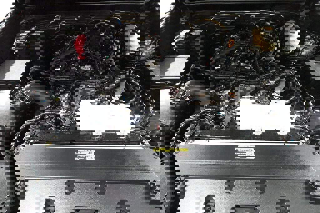 Used 2025 Toyota Tacoma TRD Off-Road image 31