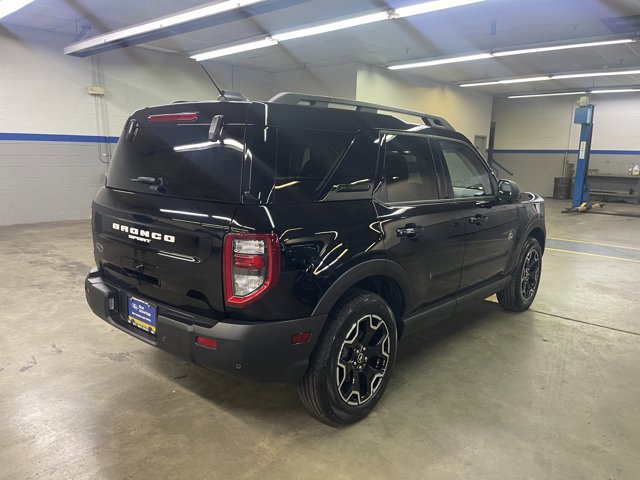 Certified 2025 Ford Bronco Sport Outer Banks w/ Outer Banks Tech Package+ AWD/4WD image 7