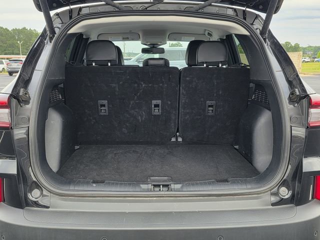 Certified 2025 Ford Escape Platinum AWD/4WD image 29