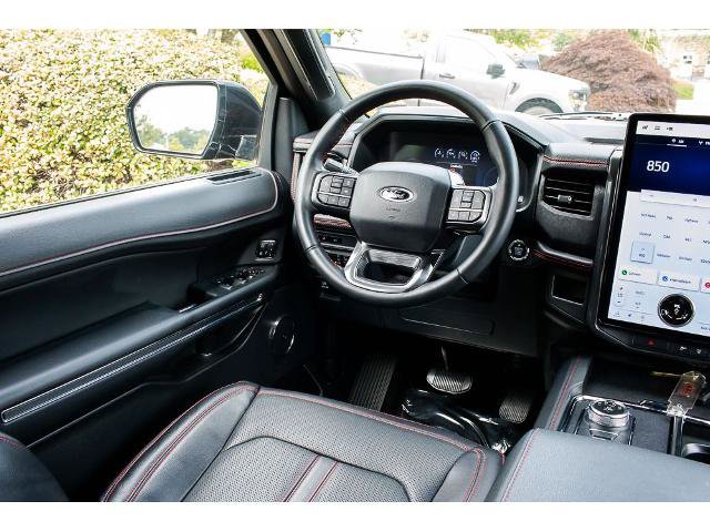 Certified 2022 Ford Expedition Max Limited AWD/4WD image 14