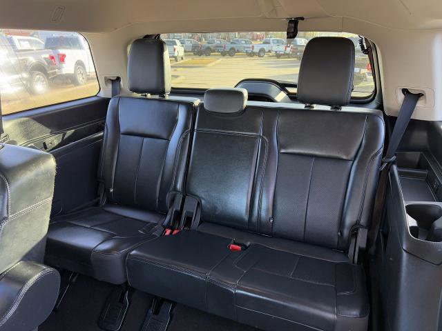 Certified 2024 Ford Expedition XLT image 28