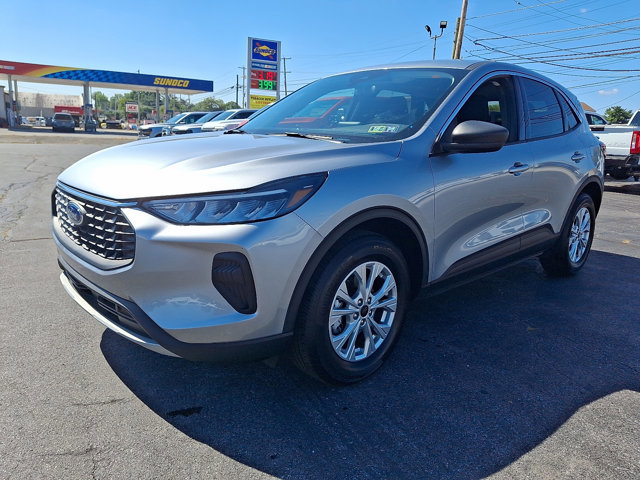 Certified 2024 Ford Escape Active image 3