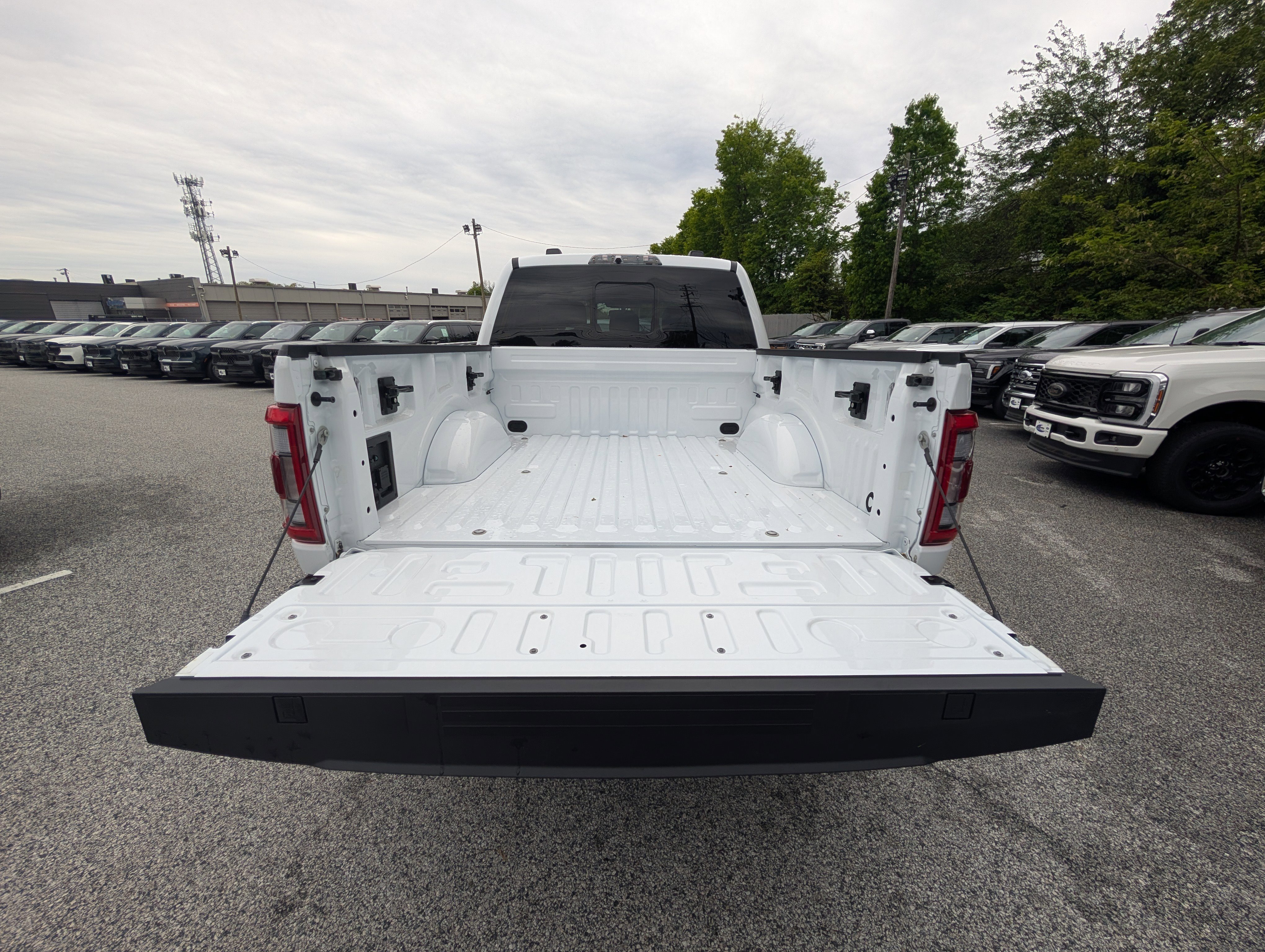 Certified 2023 Ford F150 Raptor AWD/4WD image 14