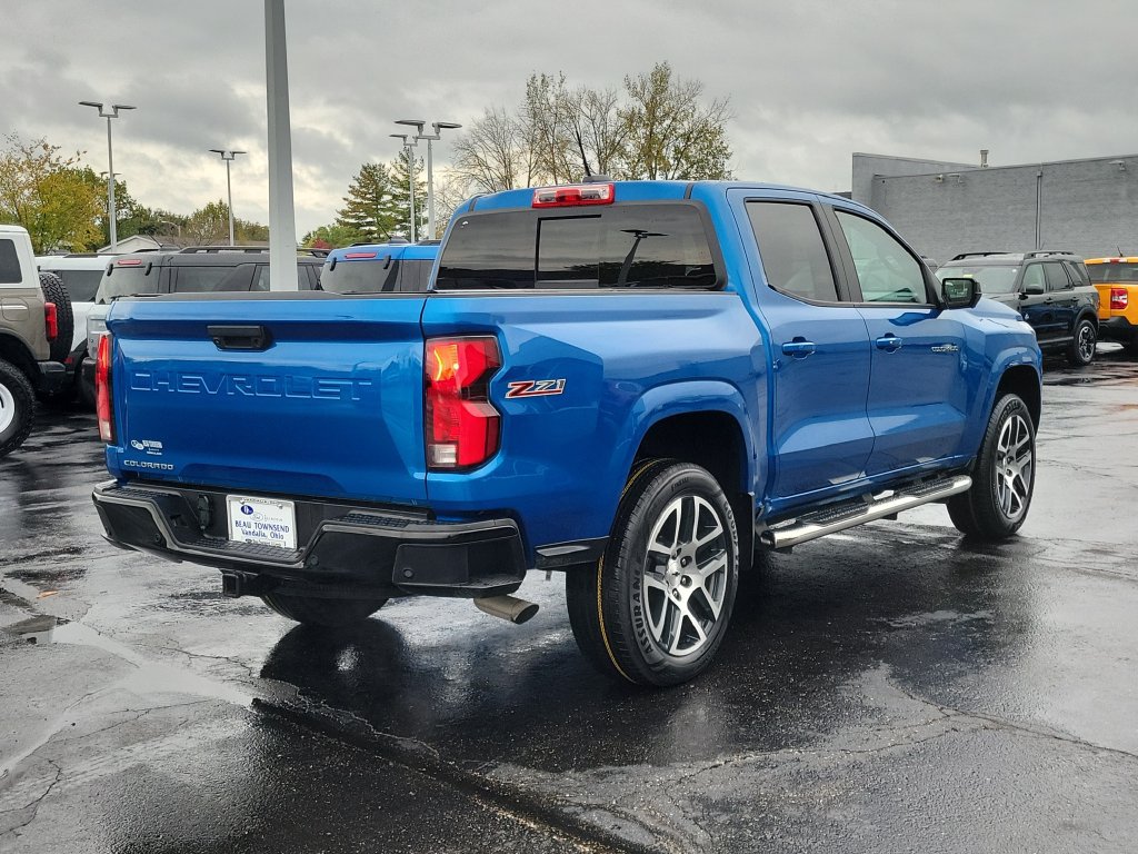 Used 2023 Chevrolet Colorado Z71 w/ Z71 Convenience Package 2 AWD/4WD image 4