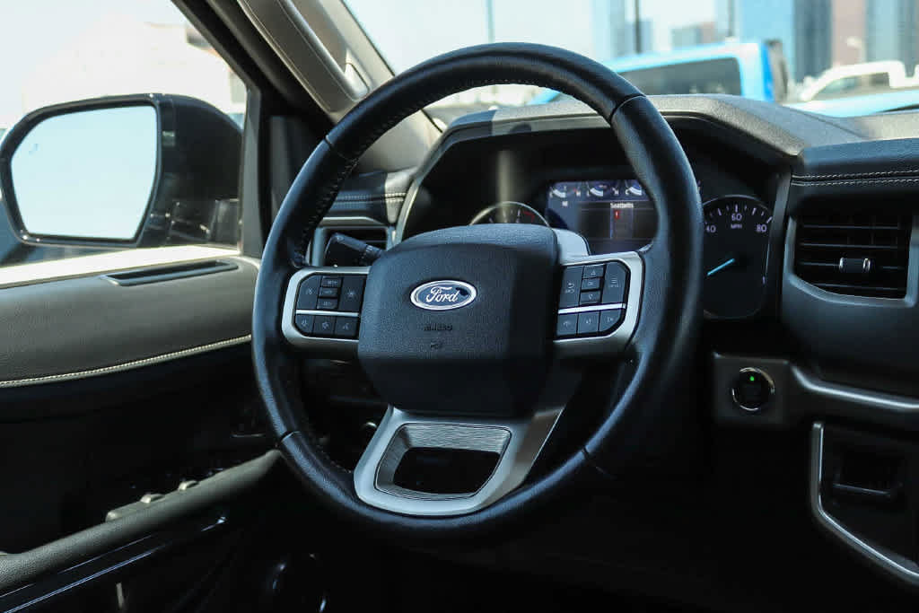 Certified 2023 Ford Expedition Max XLT RWD image 15