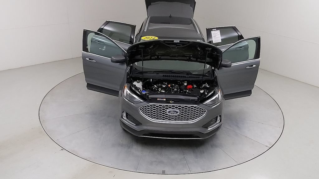 Certified 2024 Ford Edge SEL w/ Convenience Package AWD/4WD image 43